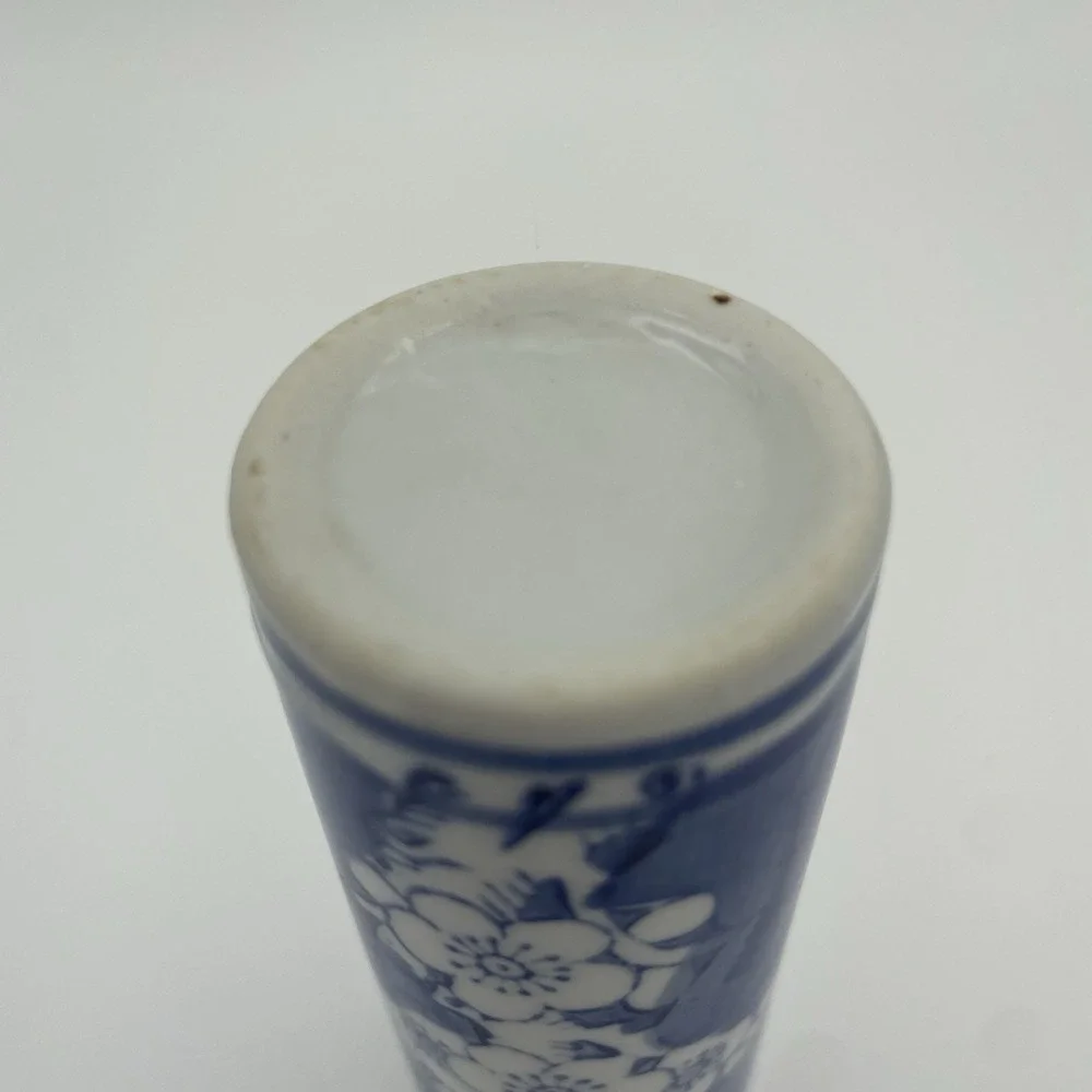 Vintage Hand Painted Blue & White Cherry Blossom Bud‎ Vase 4